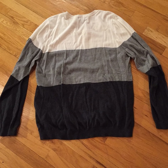 Forever 21 soft colorblock knit white/gray/black - Picture 4 of 5